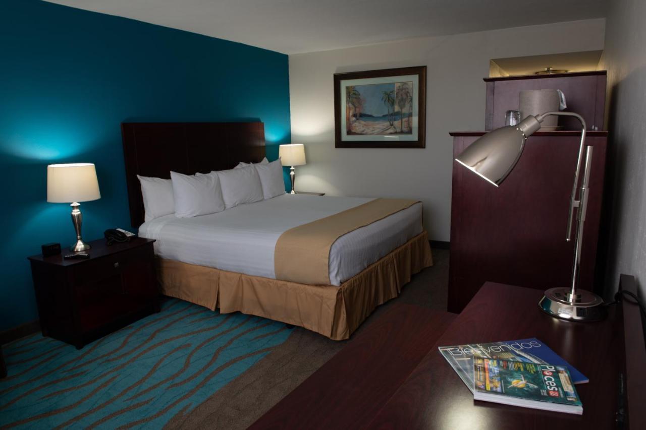 Caribe Hotel Ponce Buitenkant foto